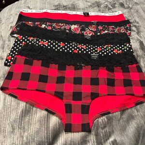Torrid Panties NWT Size 3